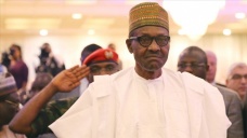 Nijerya Devlet Başkanı Buhari'den orduya ülkesindeki silahlı kişileri 'ezme' çağrısı