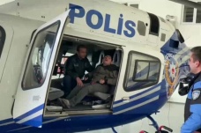 Polis helikopterine binen engelli vatandaş, hayalini gerçekleşti