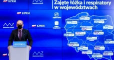 Polonya, Covid-19 kısıtlamalarını 18 Nisan'a kadar uzattı