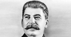 Rusya’ya yeni Stalin anıtı