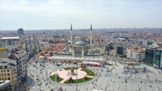 Taksim'e yapılan ve bugün açılacak cami birçok yeniliği barındırıyor