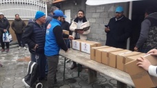 TDV ve DİTİB, Sırbistan'da ihtiyaç sahiplerine ramazan kumanyası ulaştırdı