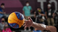 Tokyo'da erkek basketbolunda çeyrek finale yükselen takımlar belli oldu