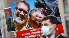 Türk iş insanı Mehmet Ali Öztürk'ün BAE'de 3 yıldır tutukluluğuna ilişkin yeni suç duyurus