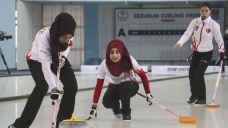 Türkiye curlingde kızlarda finale çıktı