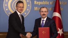 Türkiye-Macaristan Ortak Ekonomi ve Ticaret Komisyonu Kurucu Deklarasyonu imzalandı