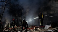 Ukrayna'nın başkenti Kiev'deki televizyon kulesi vuruldu, 5 kişi öldü