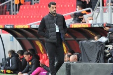 Volkan Demirel, teknik direktörlük kariyerinin ilk maçında