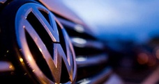 Volkswagen'in CEO'su Diess: 'Apple, Toyota'dan daha tehlikeli olur'