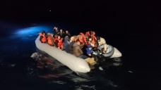 Yunanistan tarafından Türk kara sularına geri itilen 231 düzensiz göçmen kurtarıldı