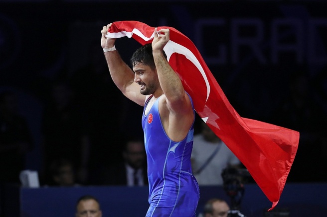 Taha Akgül, 3. kez dünya şampiyonu oldu